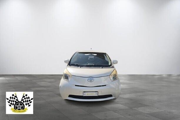 Toyota iQ 1.0