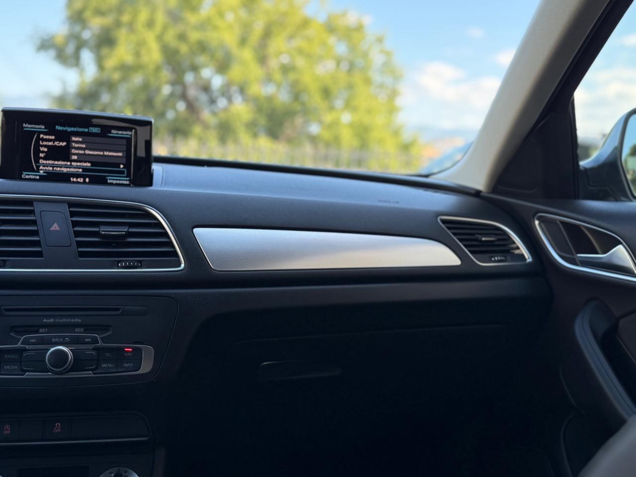 Audi Q3 2.0 TDI Business