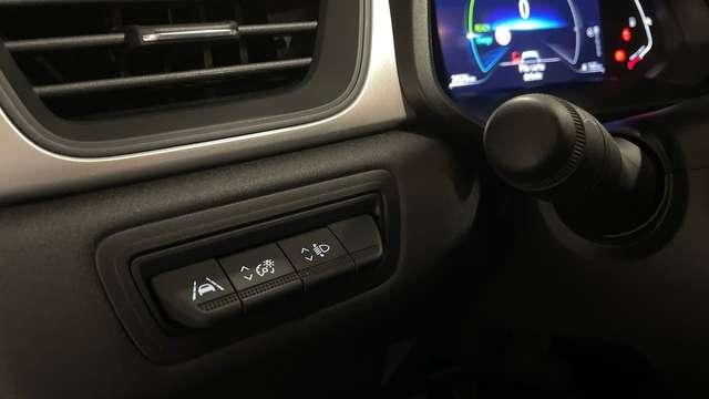 Renault Captur 1.6 E-TECH Hybrid Zen Auto