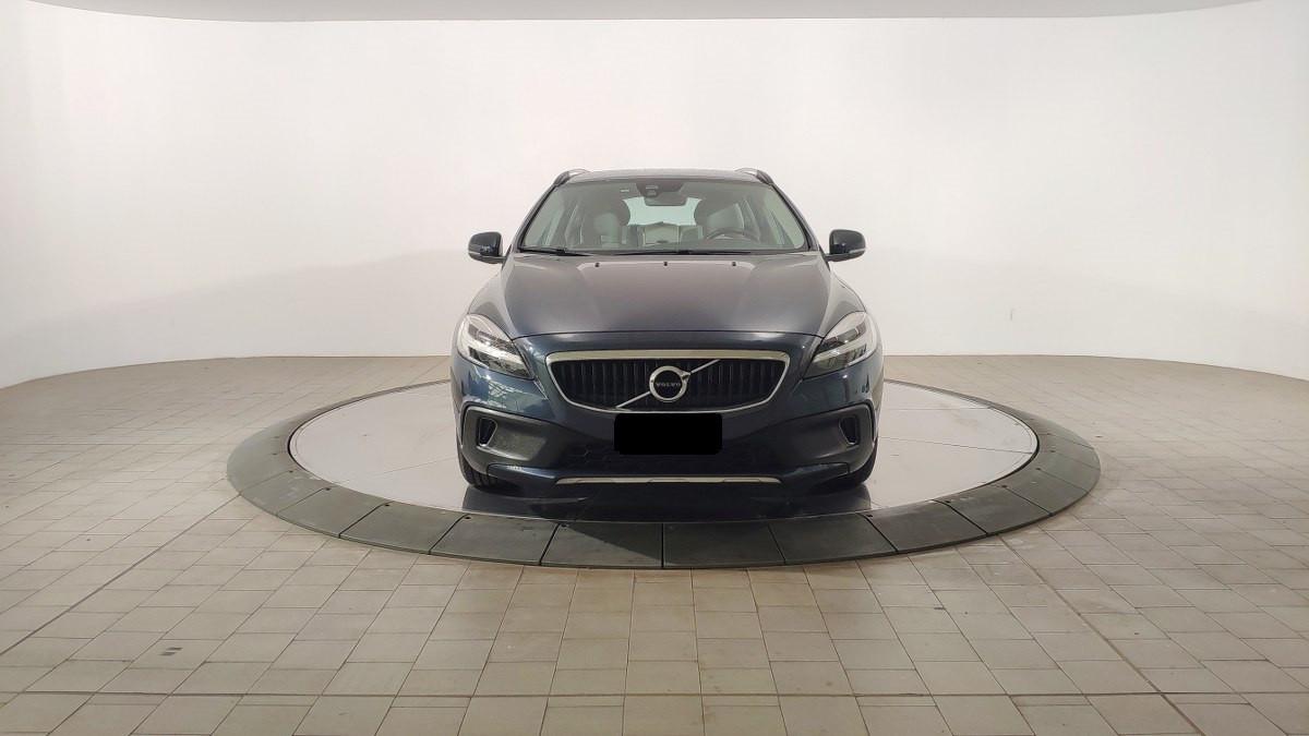 VOLVO V40 Cross Country D3 Momentum