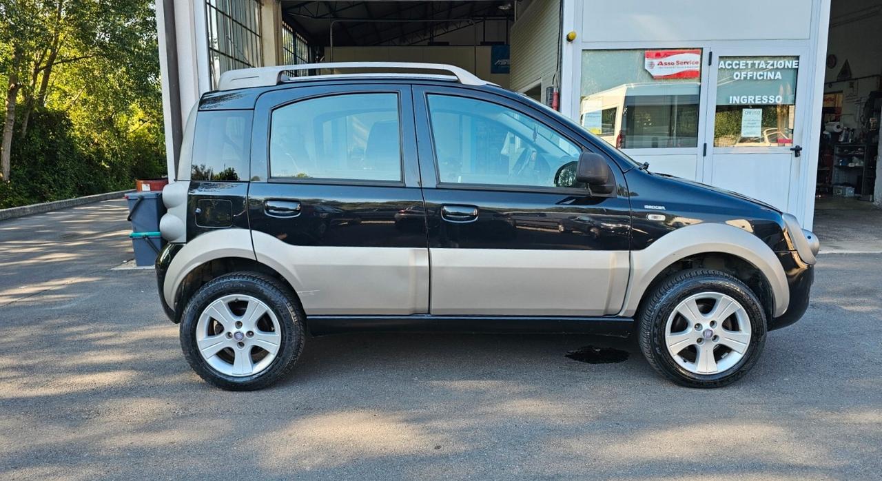 Fiat Panda 1.3 MJT 16V 4x4 Cross -ok neopatentati--