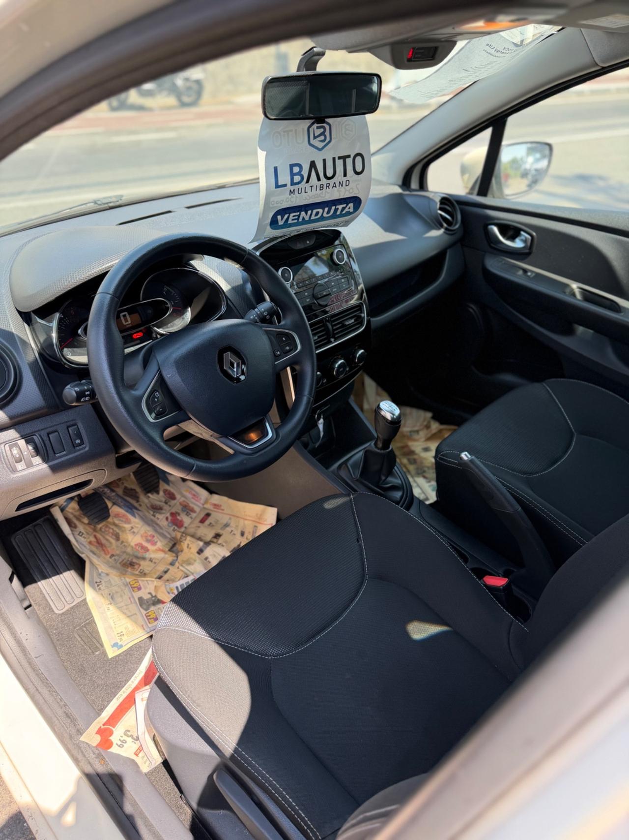 Renault Clio dCi 8V 75 CV Start&Stop 5 porte Energy Intens