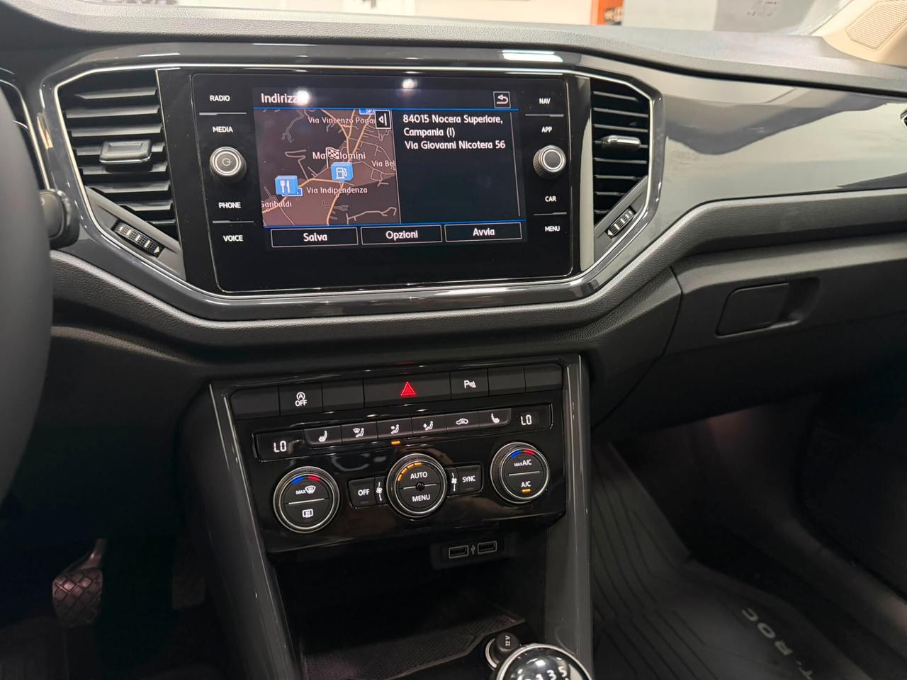 Volkswagen T-Roc 1.6 TDI SCR Style R-Line