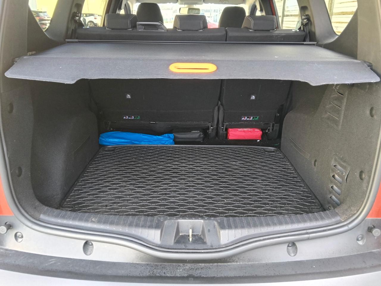 Dacia Jogger 1.0 TCe GPL 100 CV 5 posti Extreme