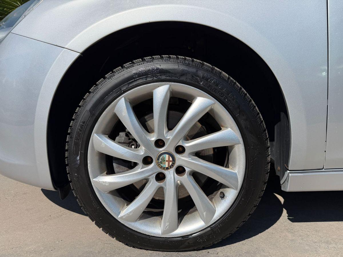 ALFA ROMEO - Giulietta - 2.0 JTDm-2 140 CV Distinctive