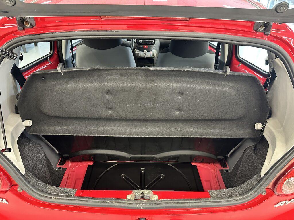 Toyota Aygo 5 Porte 1.0 VVT-i Sol