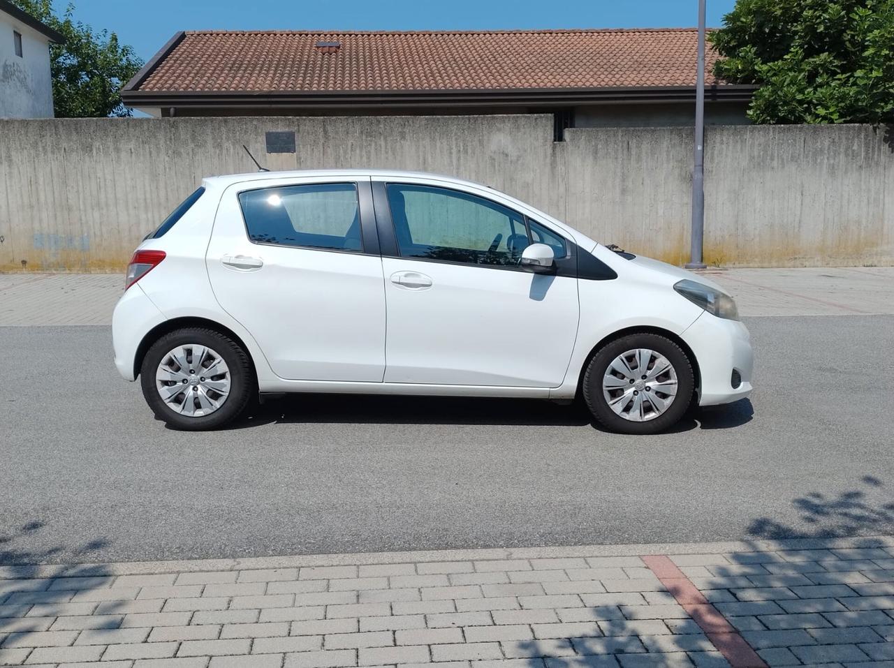 Toyota Yaris 1.4 Diesel 90cv 5Porte UNIPRO