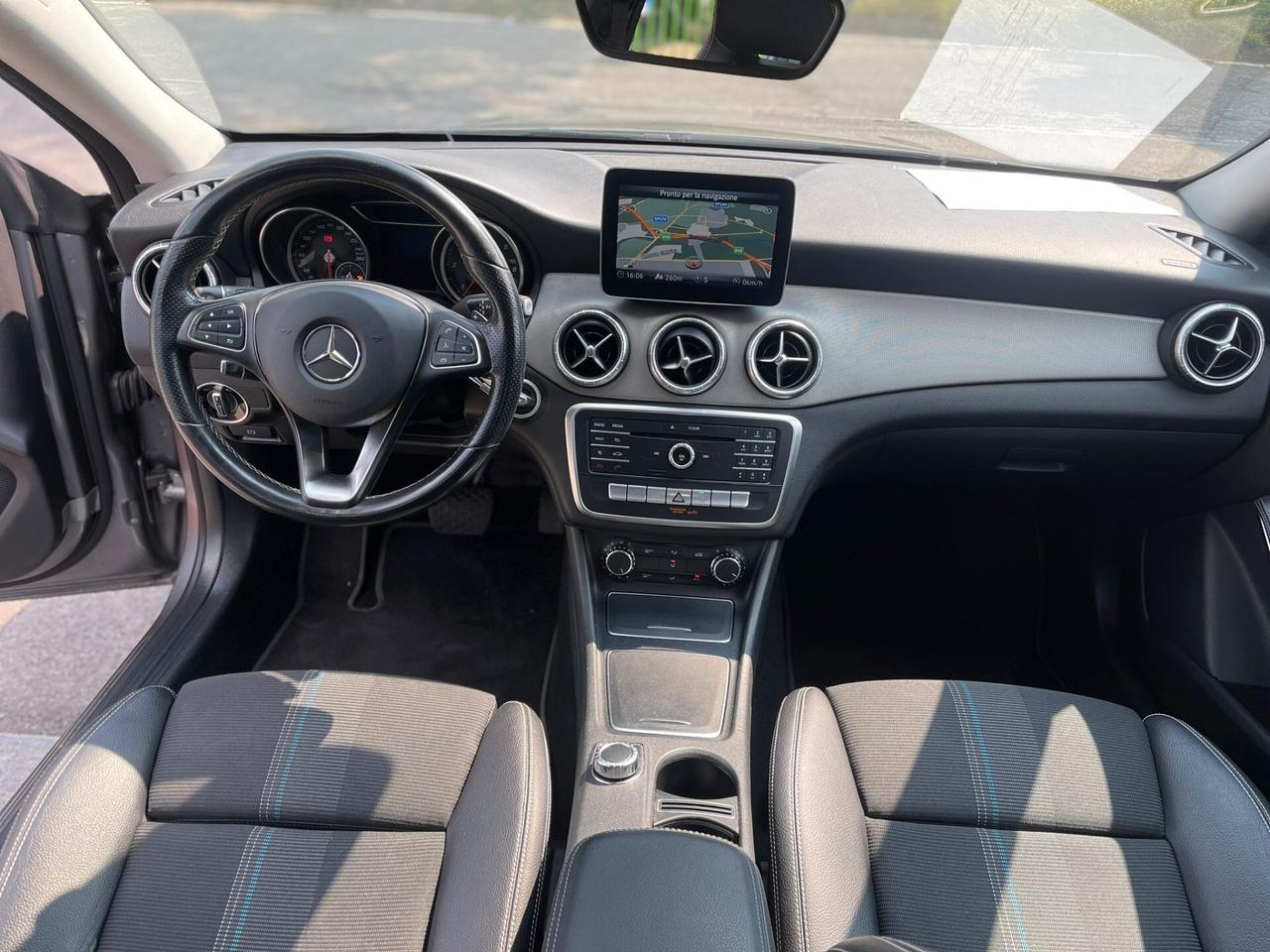 Mercedes-benz CLA 200 CLA 200 d Automatic Sport