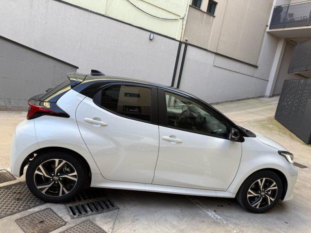 TOYOTA Yaris 1.5 Hybrid 116CV 5 porte Trend Pack B&W