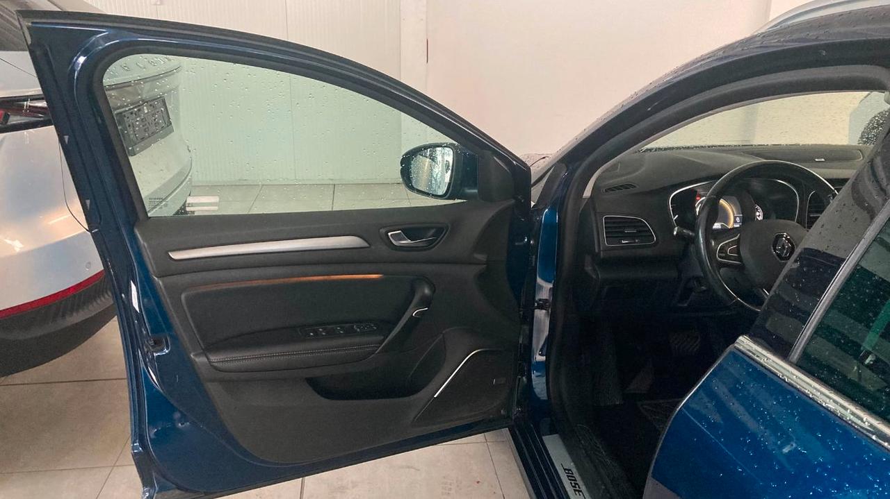 Renault Megane Sporter 1.5 dci 110cv edc