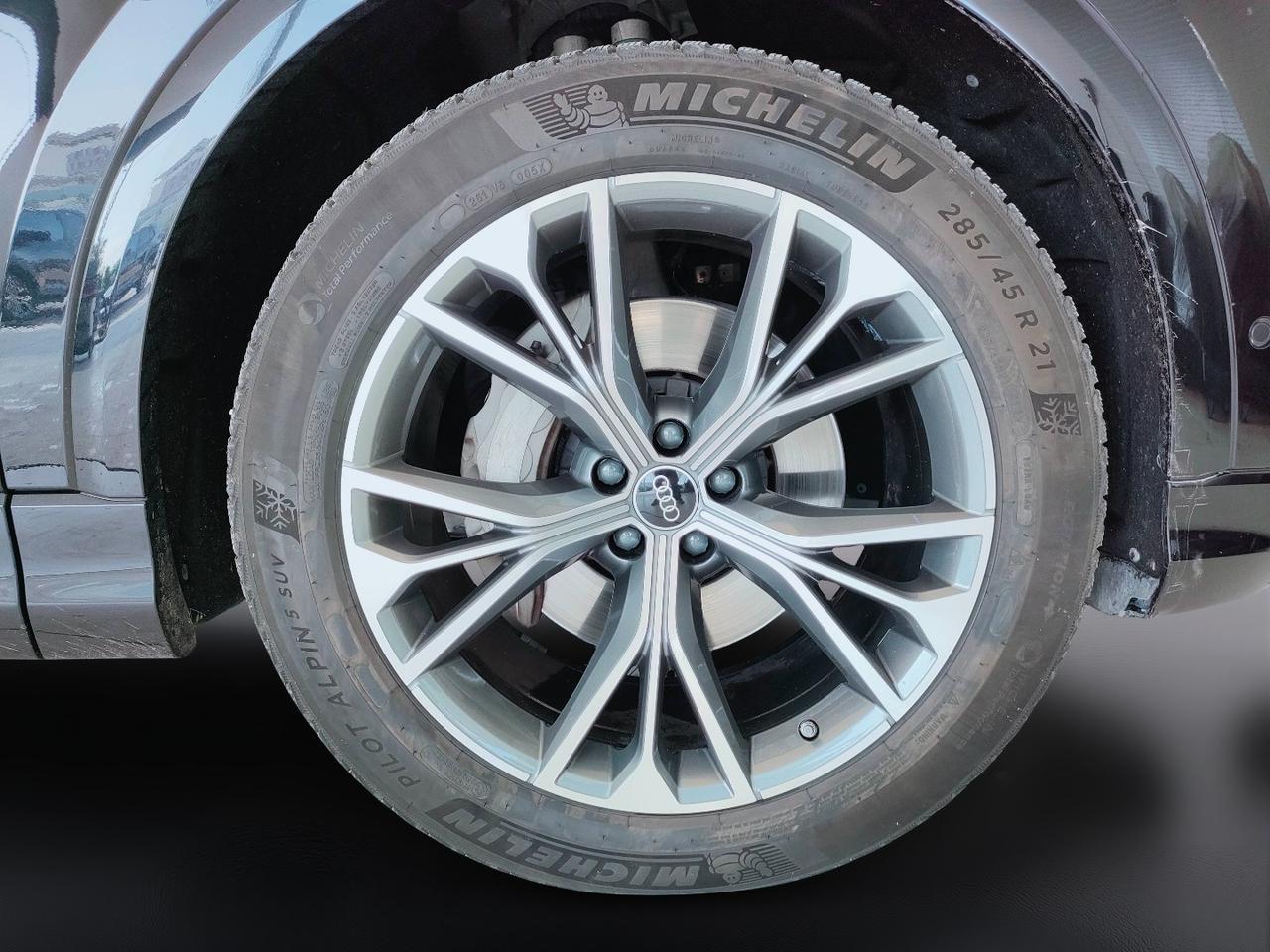 AUDI Q8 I 2018 - Q8 50 3.0 tdi mhev Sport quattro tiptronic