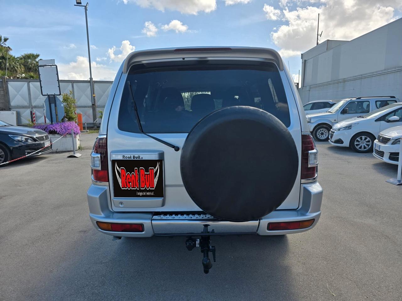 Mitsubishi Pajero 3.2 V60 7 POSTI