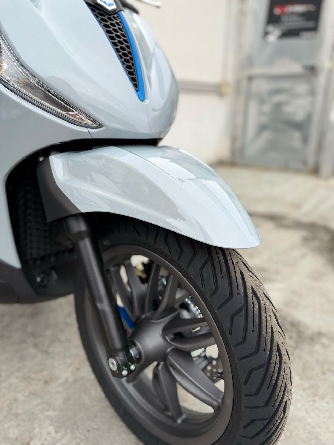 Piaggio Beverly 400 i.e. Sport
