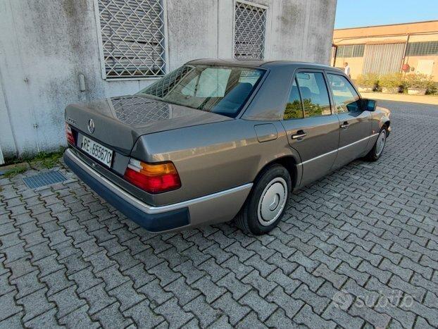 Mercedes E 200 w124 berlina