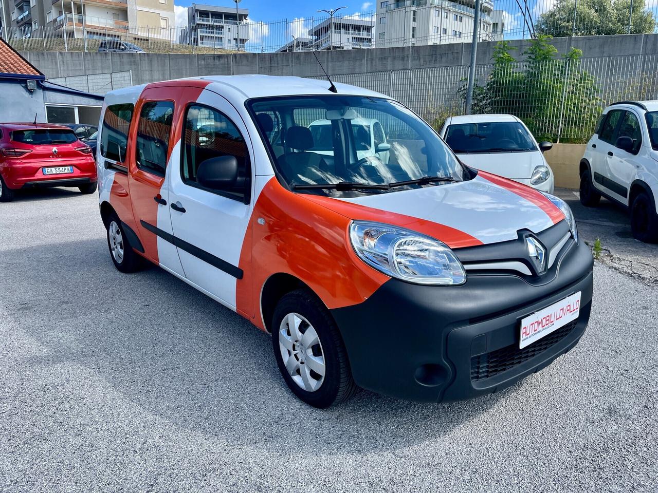 Renault Kangoo dCi 115CV Maxi AUTOCARRO 4 POSTI
