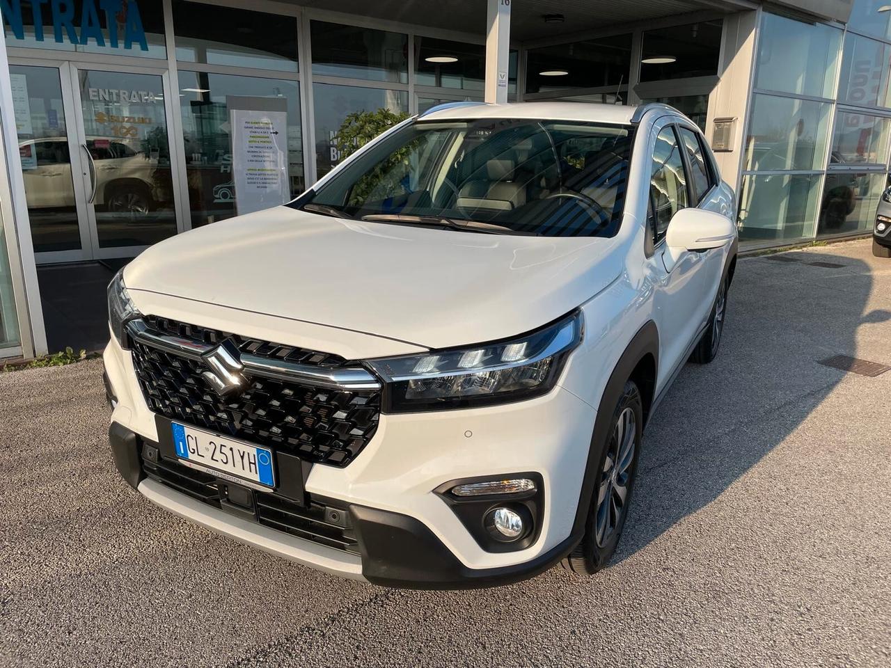 Suzuki S-Cross 1.4 Hybrid Top+