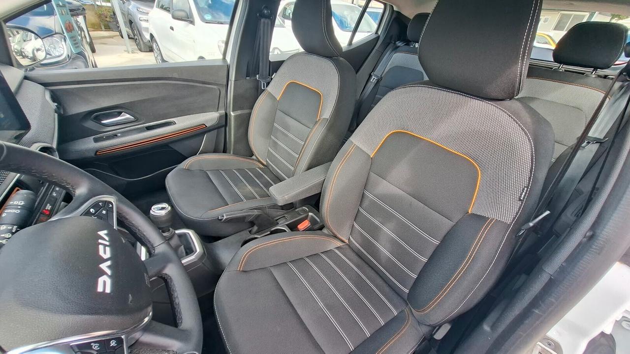Dacia Sandero Stepway 1.0 GPL di serie 2022