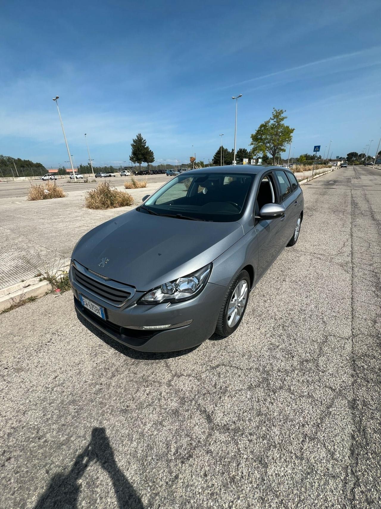 Peugeot 308 1.6 e-HDi 115CV SW Active 2014