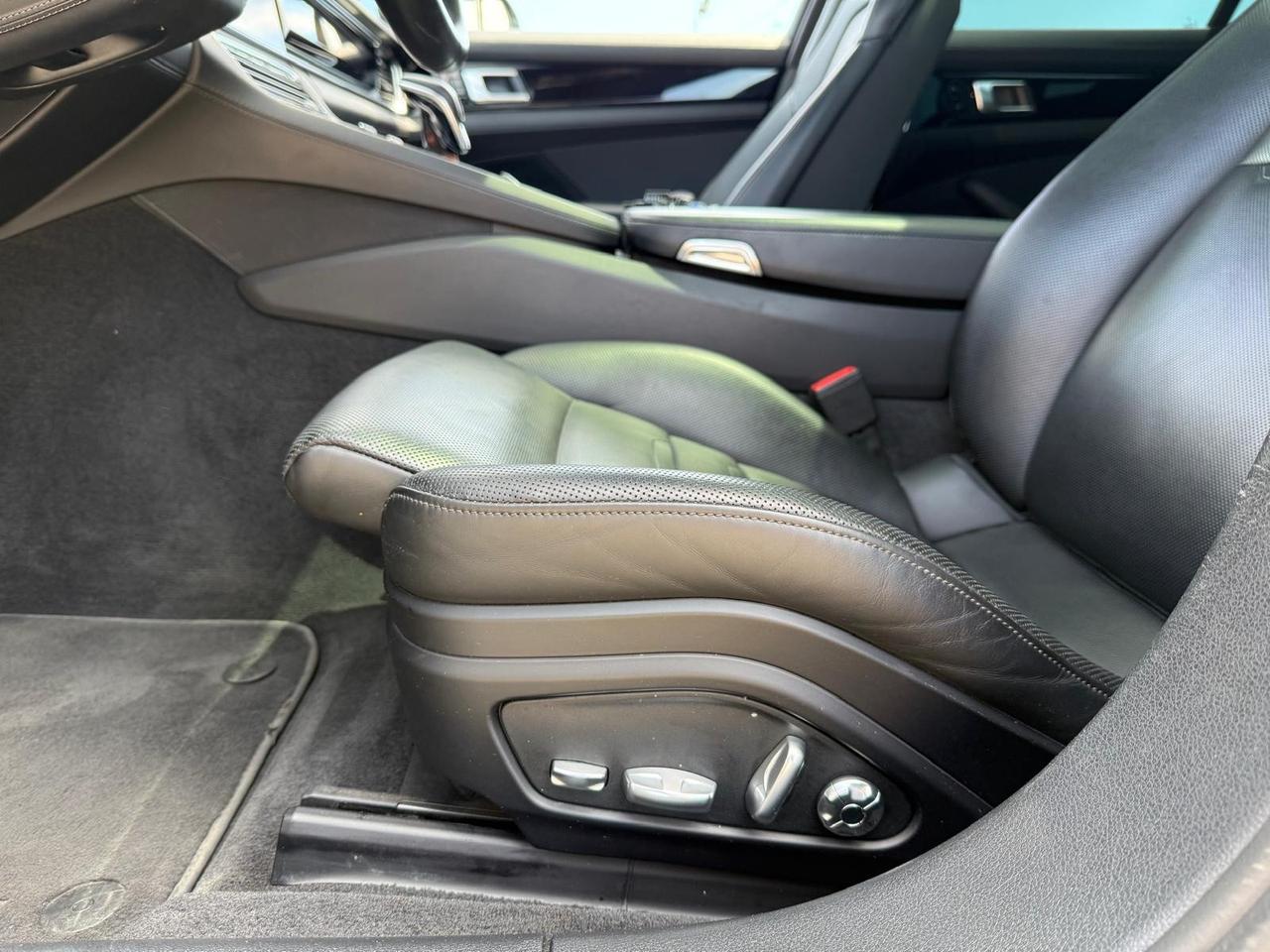Porsche Panamera 4.0 Turbo