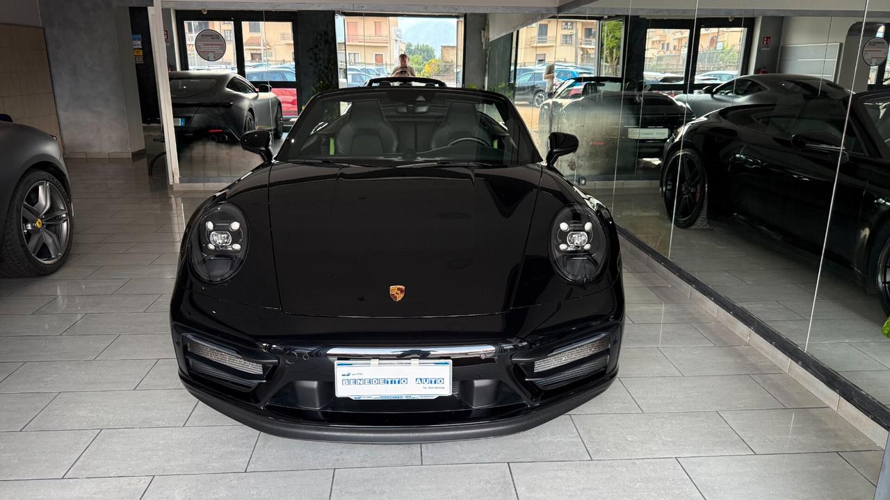 PORSCHE 992 GTS CABRIO UFF ITALIA