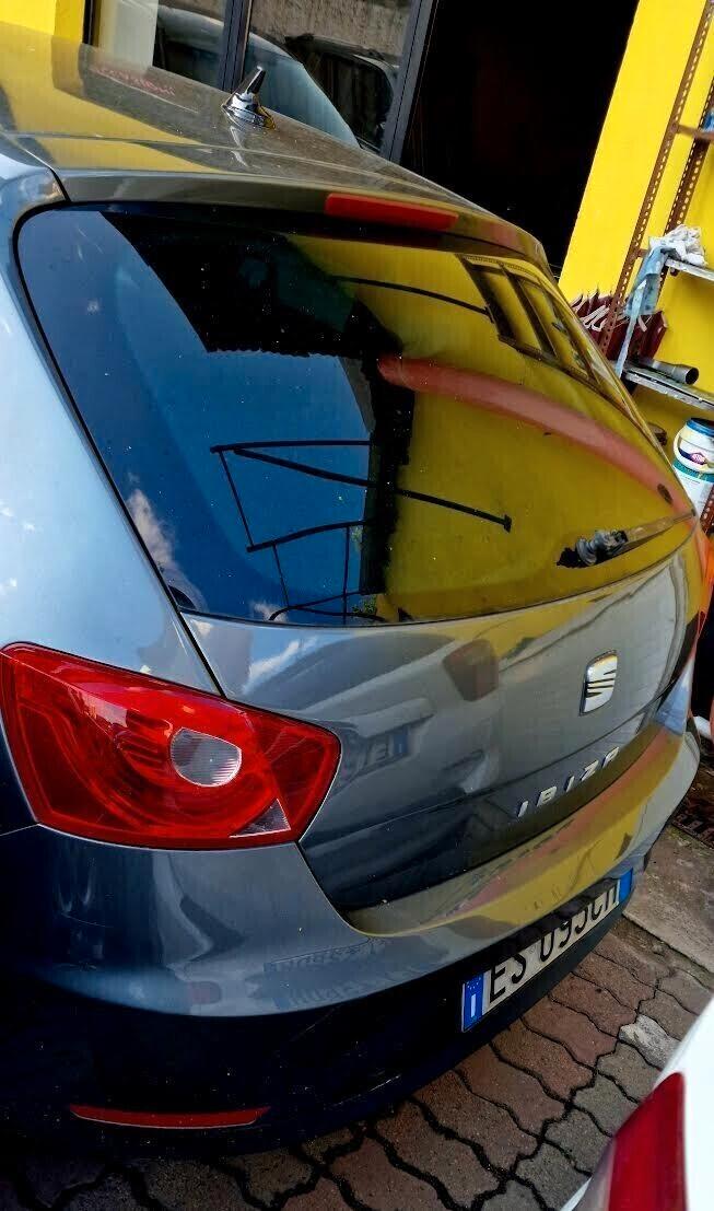 Seat Ibiza 1.4 5 porte Style NEOPATENTATI
