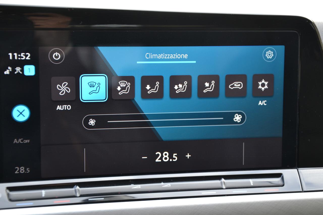 Volkswagen Golf Variant 2.0 TDI 150CV DSG NAVI+FULL LED+PDC+CRUISE ADATTIV