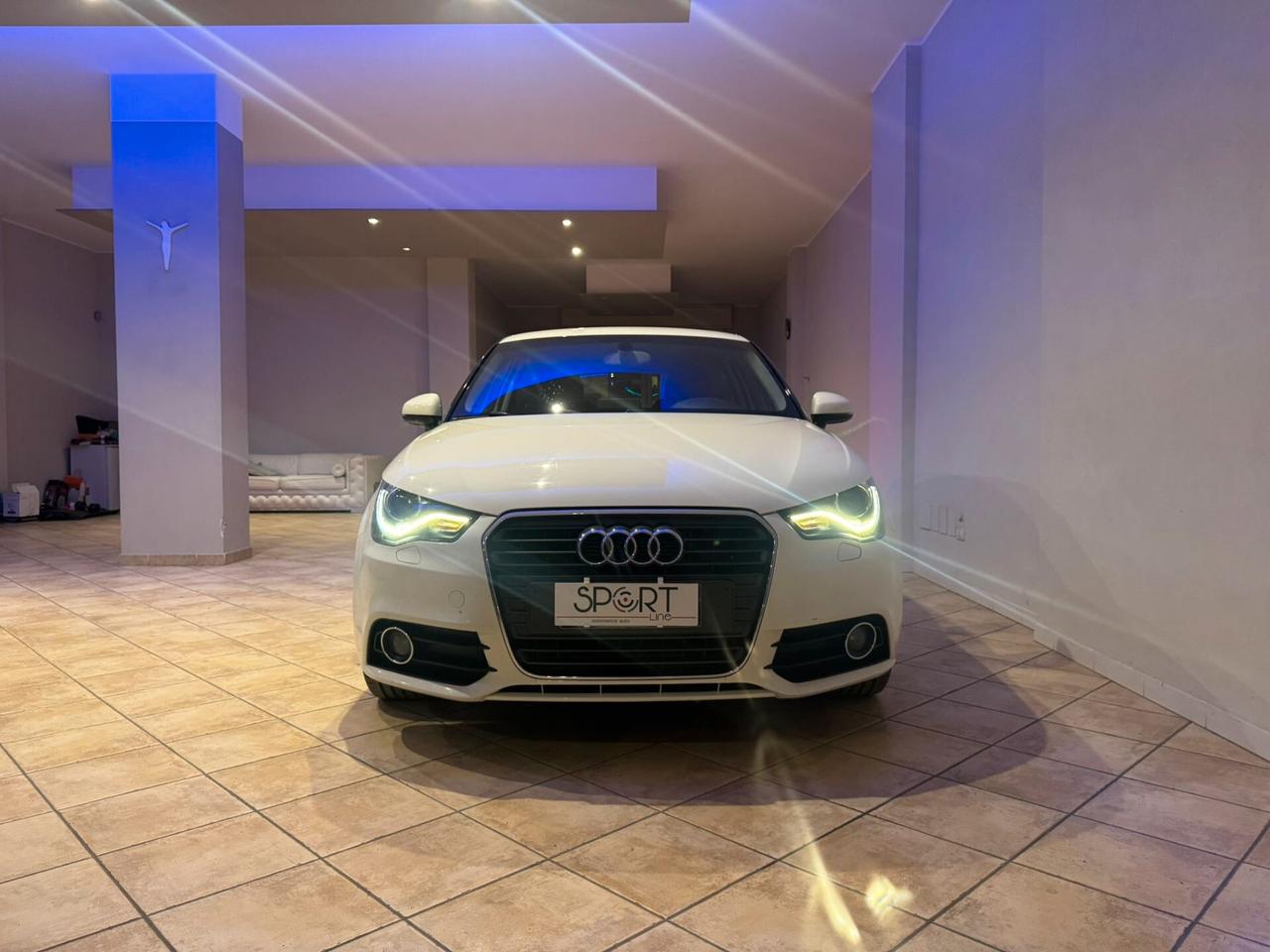 Audi A1 1.6 TDI 90CV