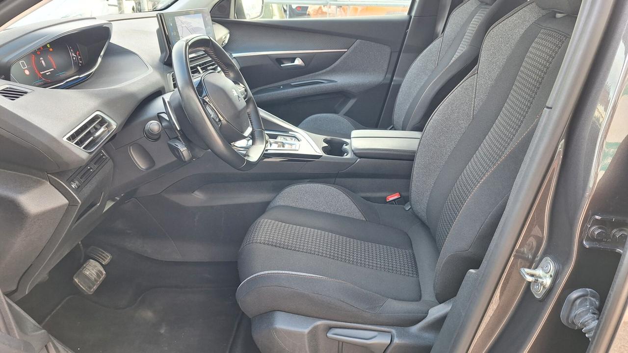 Peugeot 5008 1.5 BlueHDi 130 CV-Business 7 Posti