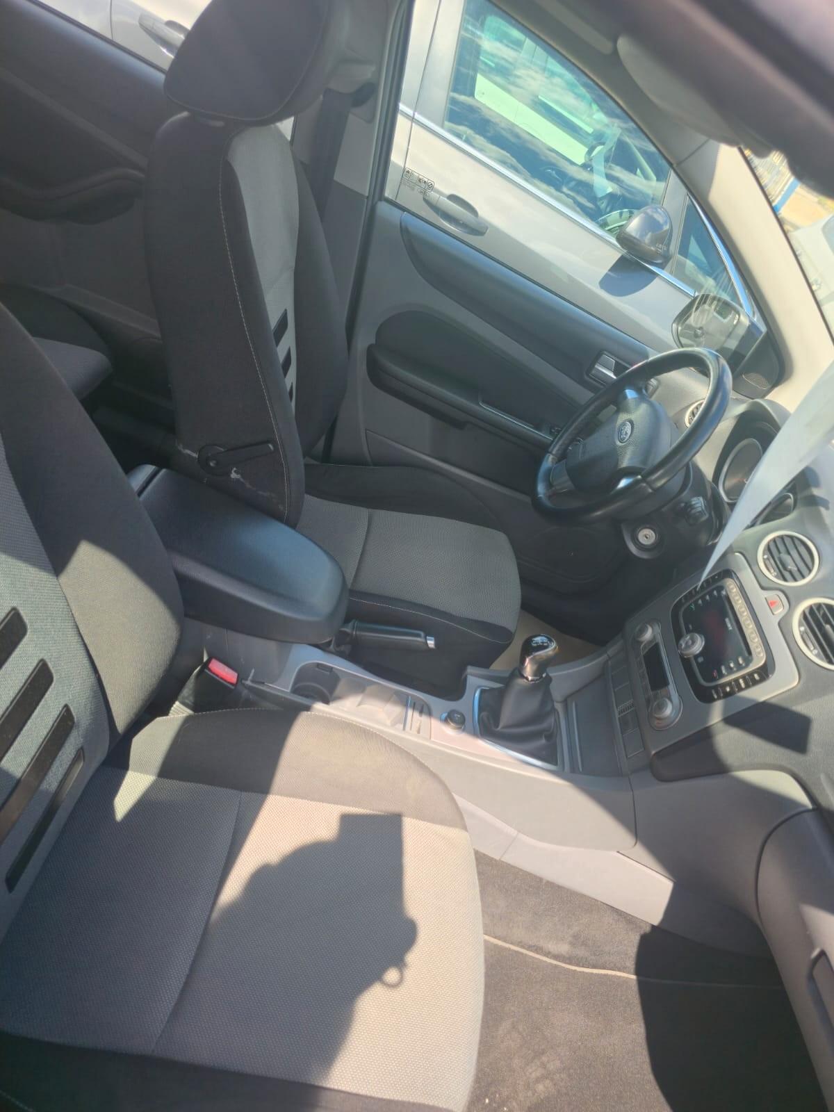PROMOZIONE ESTIVA Ford Focus 1.6 TDCi (110CV) 5p. Ikon DPF