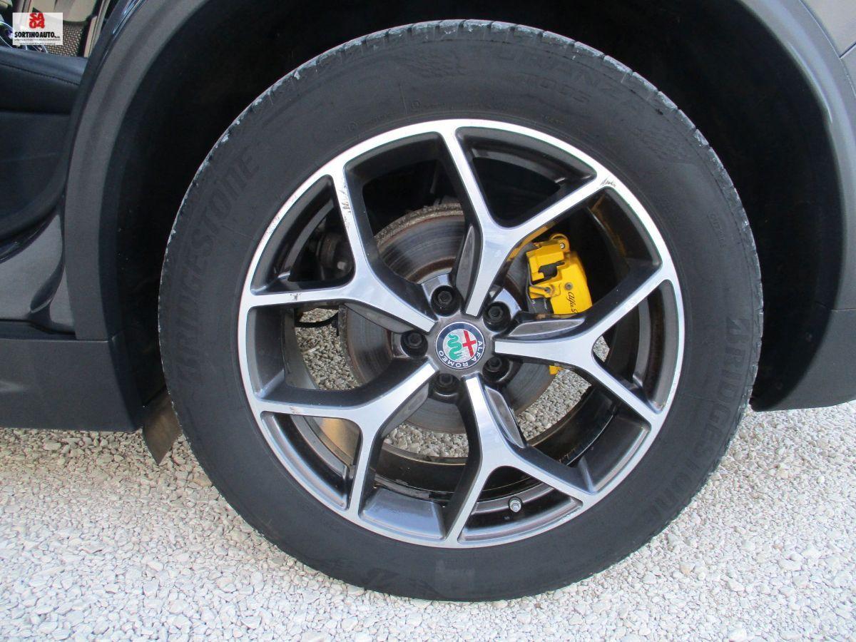 A.R.Stelvio 2.2 T.d. 210CV AT8 Q4 Exec.2019 FULL