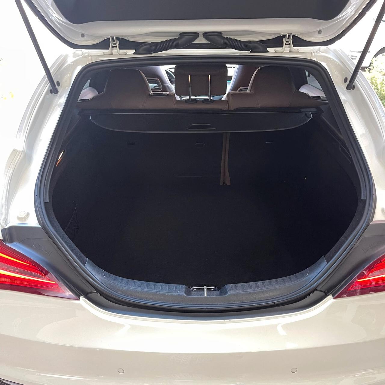 Mercedes-Benz CLA 220d S.W. Automatic Premium