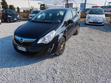 Opel Corsa 1.2 5 porte Sport