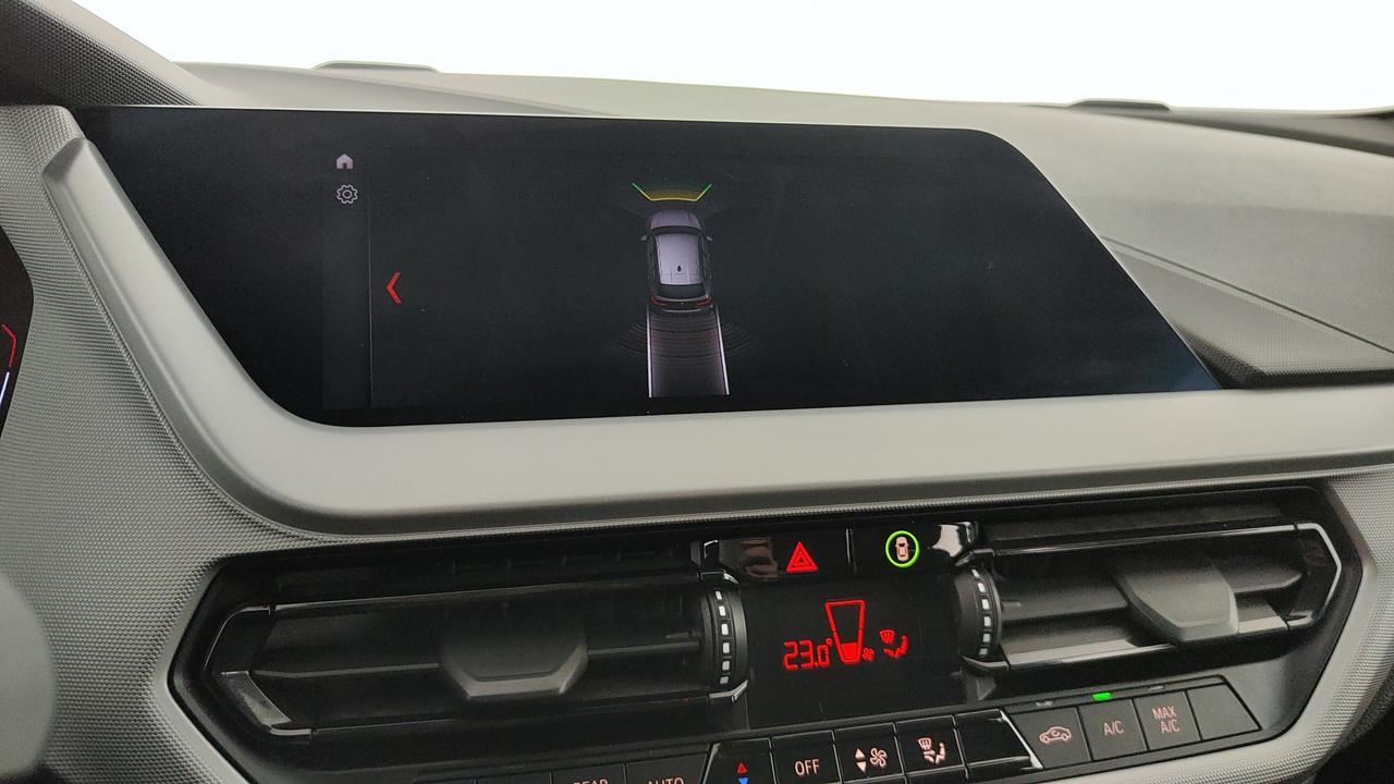 BMW Serie 1 F40 - 116d Advantage auto