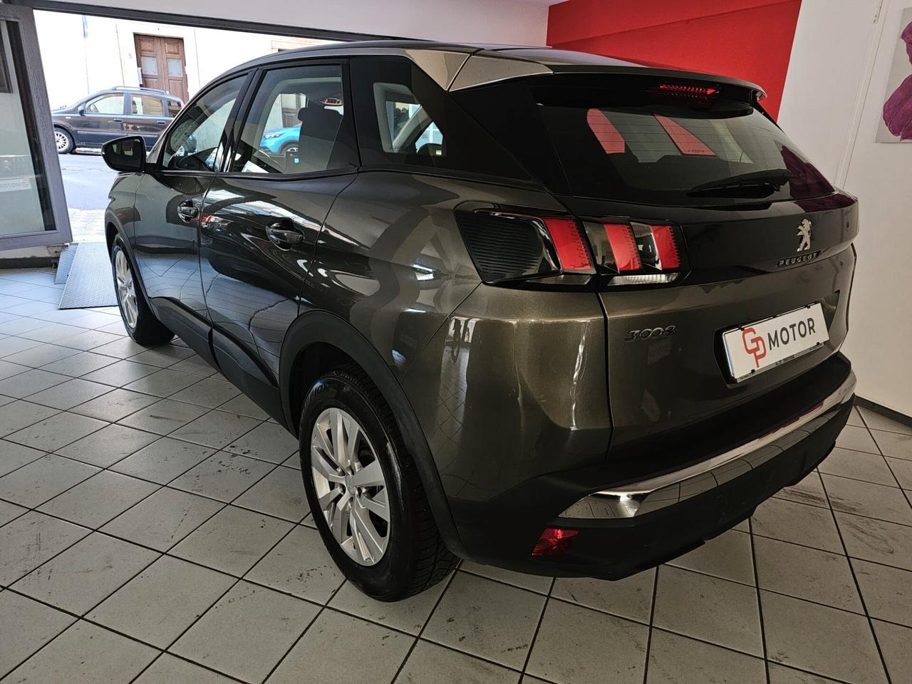 Peugeot 3008 BlueHDi 130 S&S Allure