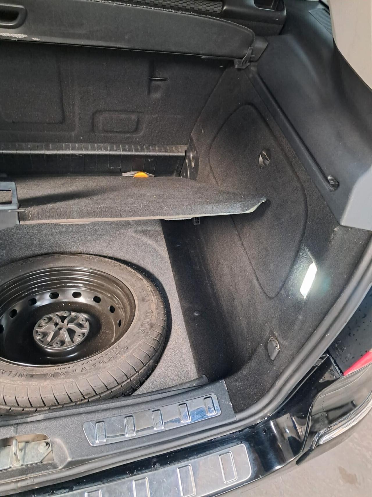 Mercedes-benz B 200 CDI Premium