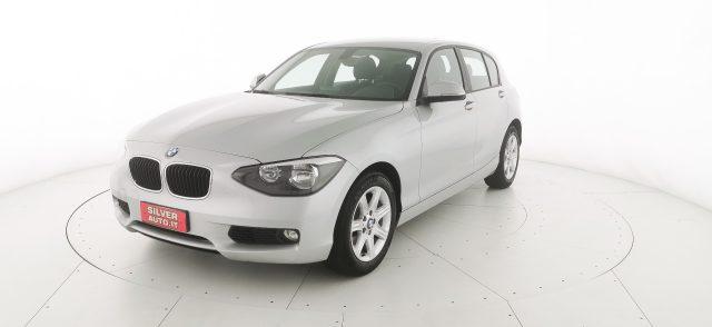 BMW 120 d 5p. Unique - CAMBIO AUTOMATICO