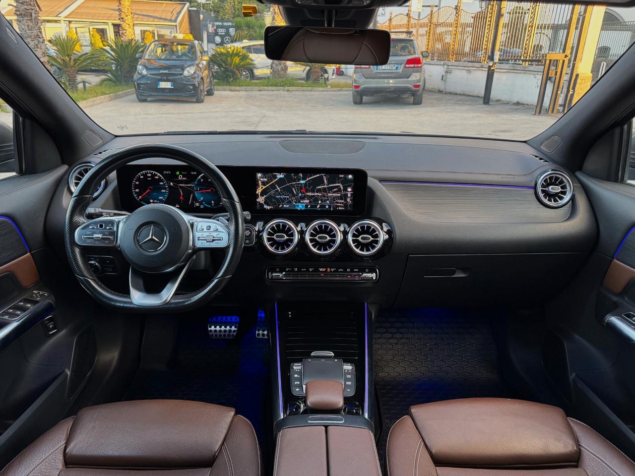 Mercedes-Benz GLA 200 d Premium Plus AMG 4M TETTO