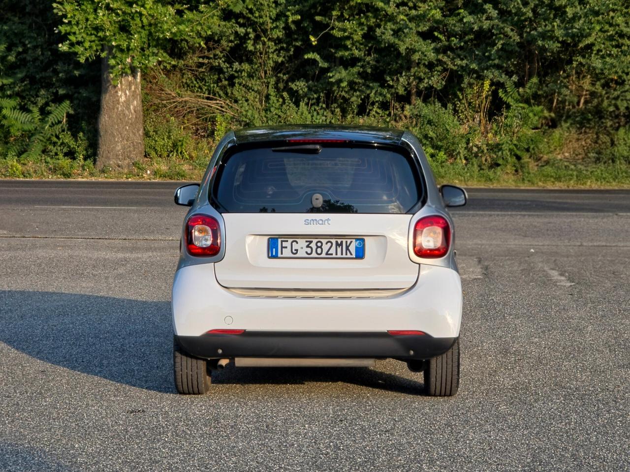 Smart ForTwo 70 1.0 Twinamic Prime E6 Automatico NEO 2016