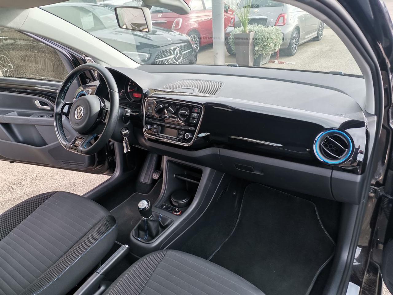 Volkswagen up! 1.0 3p. move