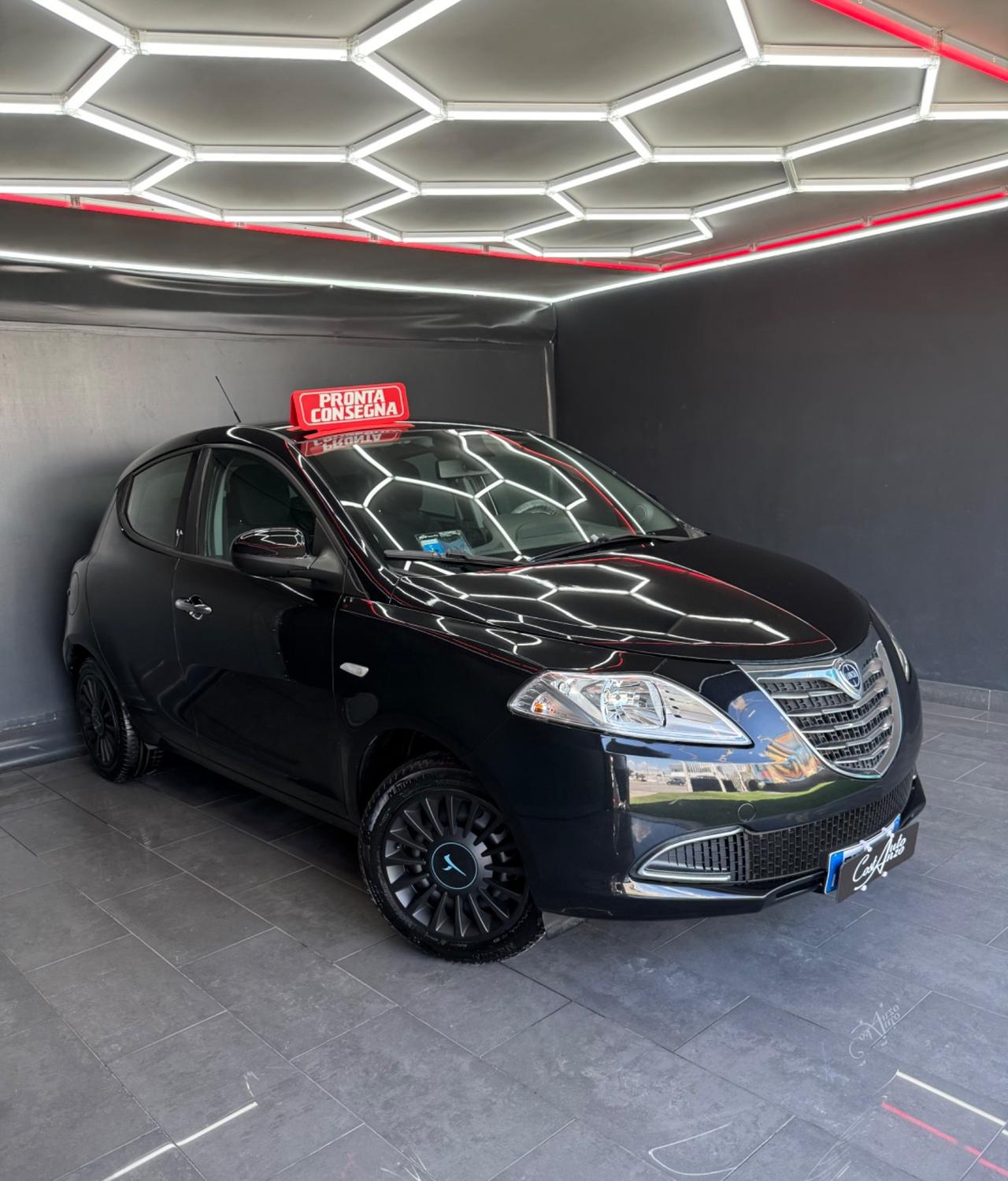 Lancia Ypsilon 1.2 Benzina Platinum 2014
