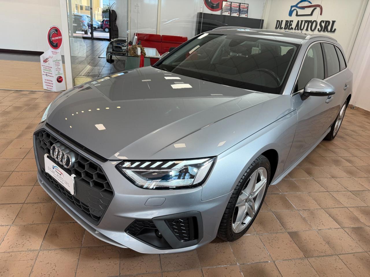 Audi A4 Avant 40 TDI Quattro S-tronic S-Line