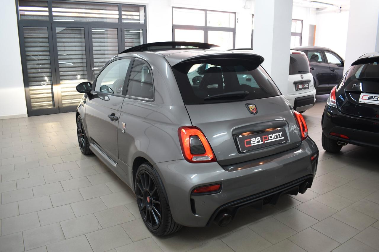 Abarth 595 1.4 Turbo T-Jet 180 CV Esseesse