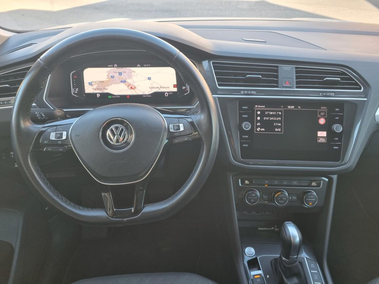 Volkswagen Tiguan 2.0 TDI SCR DSG Sport R Line
