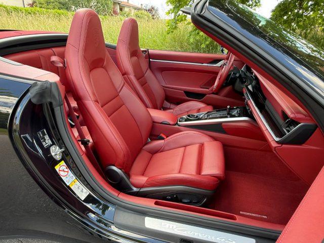 PORSCHE 992 Carrera 4S Cabriolet PRIMA VERNICE