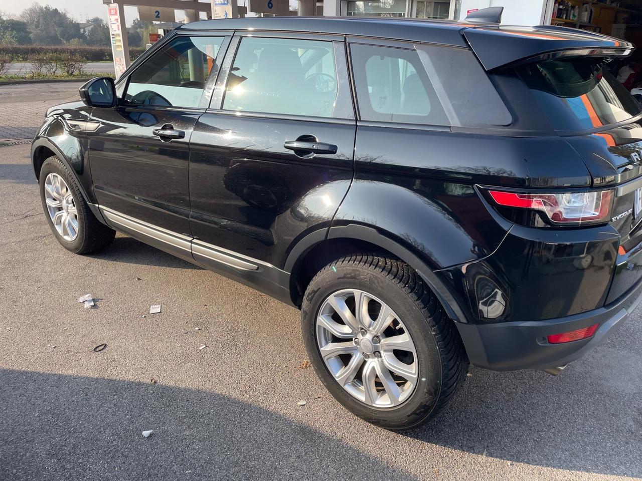 Land Rover Range Evoque 2.0 TD4 150 CV 5p. SE Dynamic