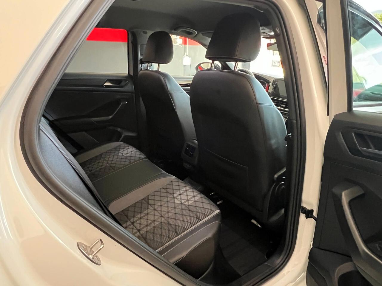 Volkswagen T-Roc 1.0 TSI R-Line