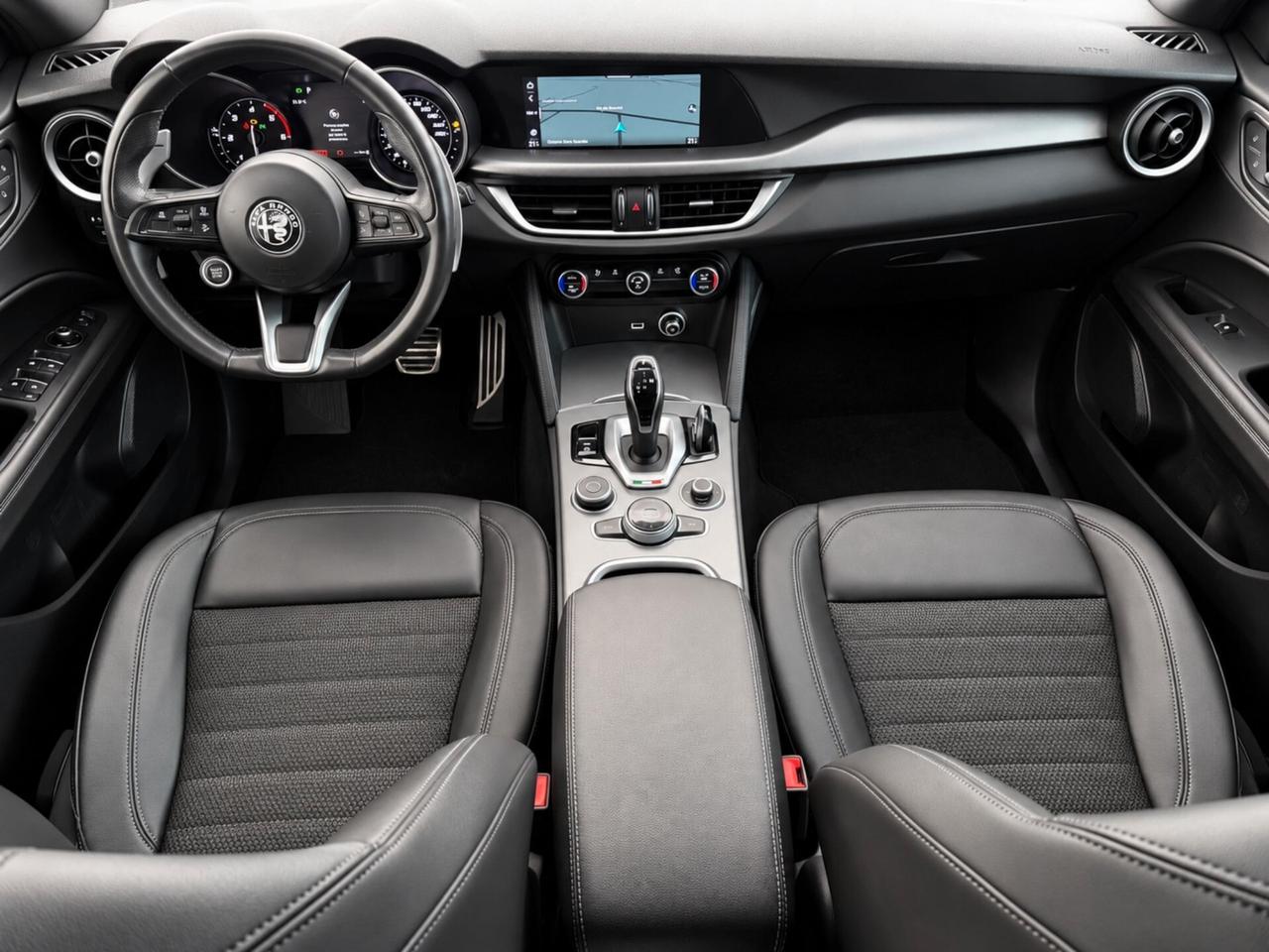 Alfa Romeo Stelvio 2.2 Turbodiesel 160 CV AT8 RWD Sprint