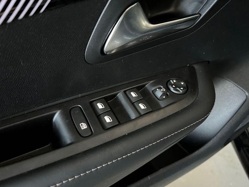 Peugeot 208 208 PureTech 100 Stop&Start 5 porte Allure