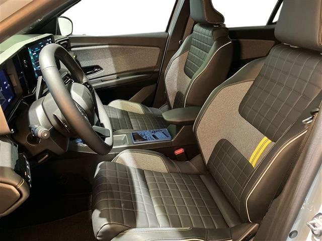 RENAULT Other Renault 4 E-Tech Iconic comfort range 150cv