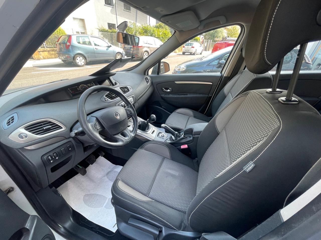 Renault Scénic XMod Cross 1.5 dCi 110CV Energy